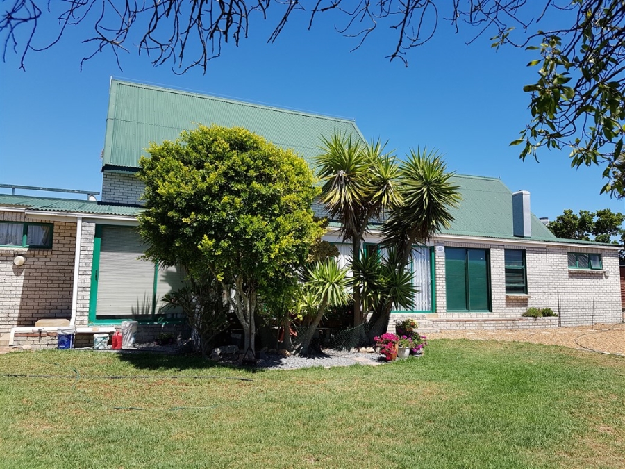 3 Bedroom Property for Sale in Yzerfontein Western Cape